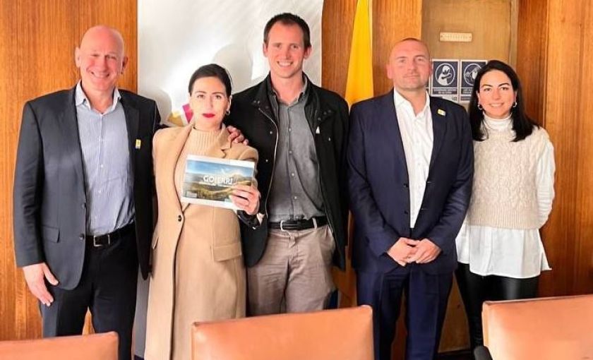 Goieki se encuentra en Chile con varios proyectos