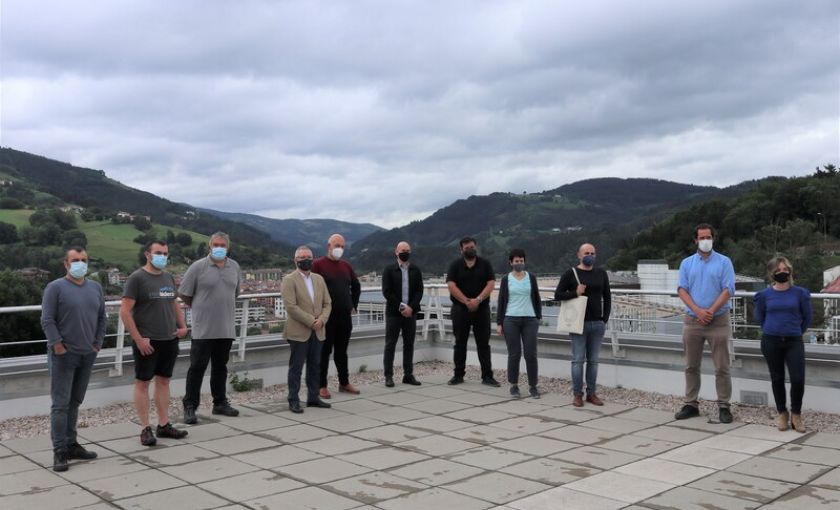 La Diputación presenta las cooperativas ciudadanas energéticas en la comarca del Goierri