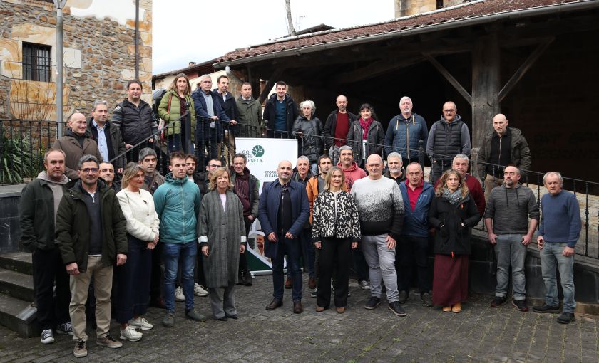 Goierri BarNETik, la red de gobernanza para el futuro del Goierri, firma su acuerdo de colaboración
